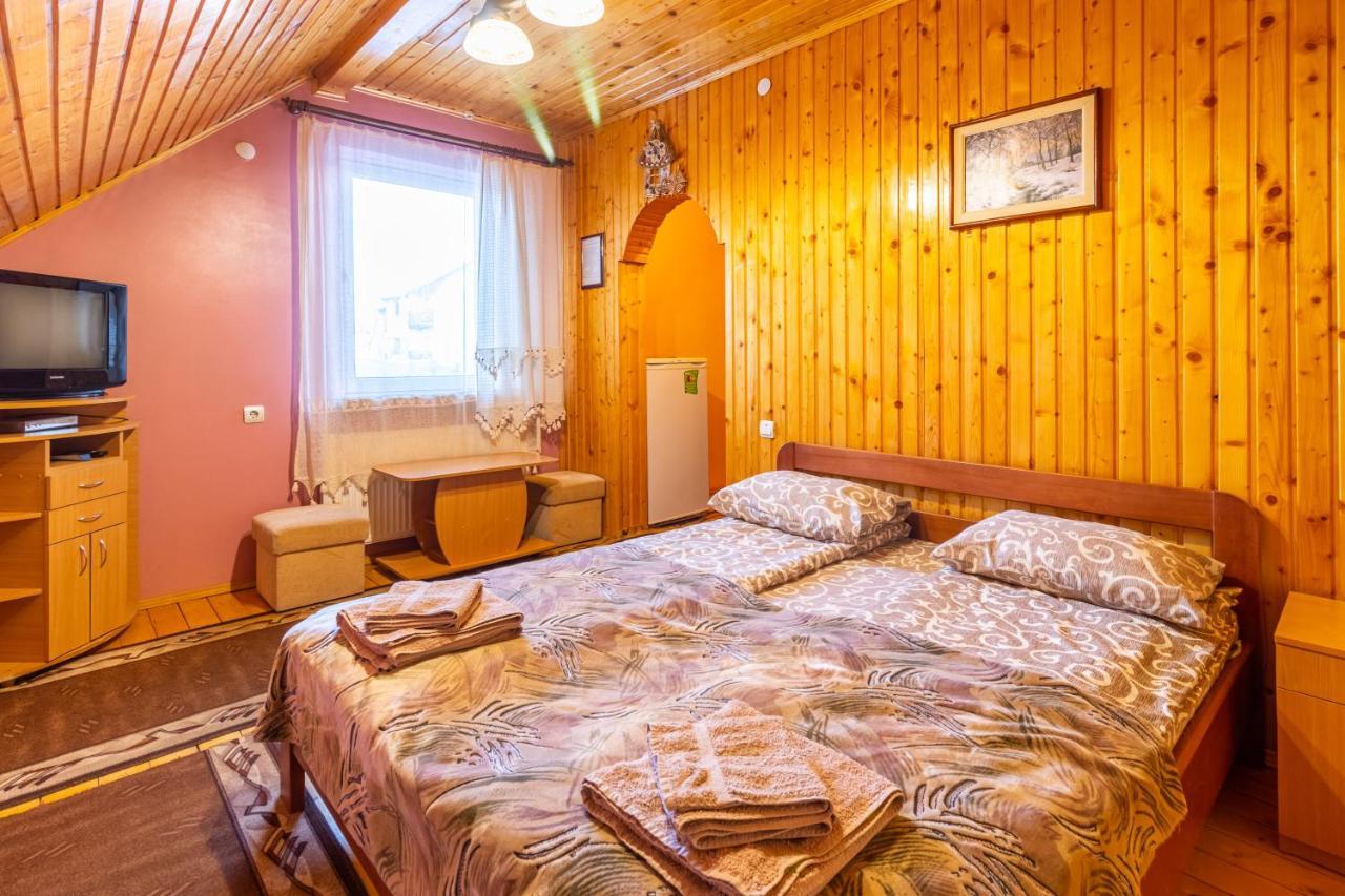 Hotel Smerichka Slavske Esterno foto
